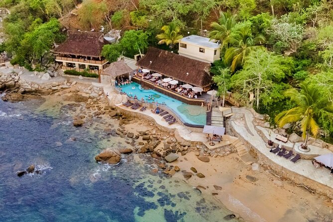 Remote Paradise Beach Day Pass - Playa Chica Locca: a boat-only south shore retreat