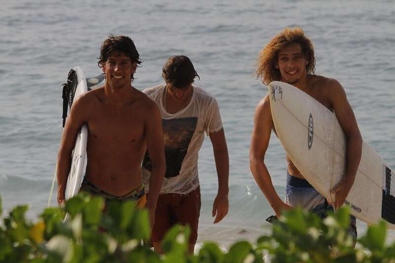 Sayulita: La Lancha Beach, Sunset Surfing Lesson - Why La Lancha at Sunset Feels Like a Different Surf Town