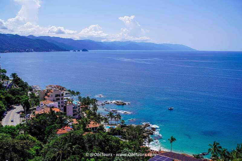 Signature City Tour: The Private Experience Puerto Vallarta - Dulceria Leal sweets break, a quick shopping moment that can be fun