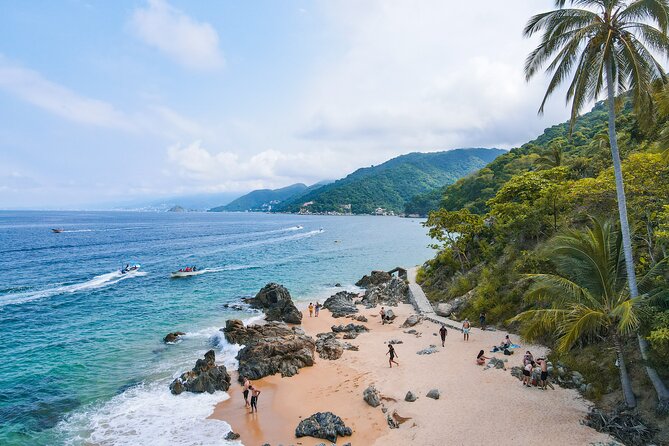 Six Hidden Beaches Hike - Boat return and the ride back to PV