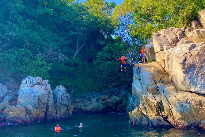 Snorkeling at Los Arcos 5 islands Hidden Beach and Cliff Jumping - Price and value: $44 for thrill, sanctuary snorkeling, and included comfort