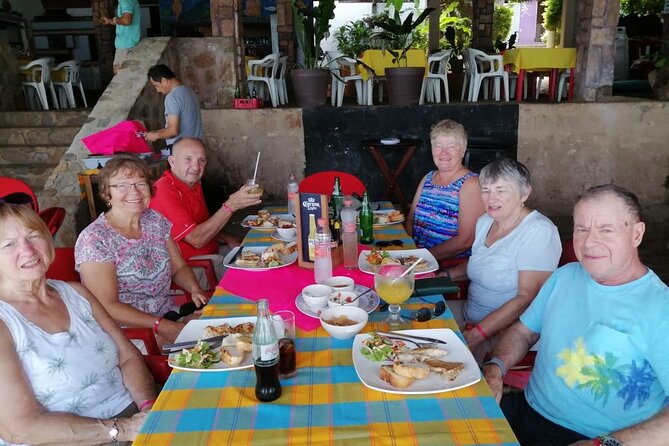 South Shore Private Sightseeing Cruise in Puerto Vallarta - Who this private yacht tour fits best