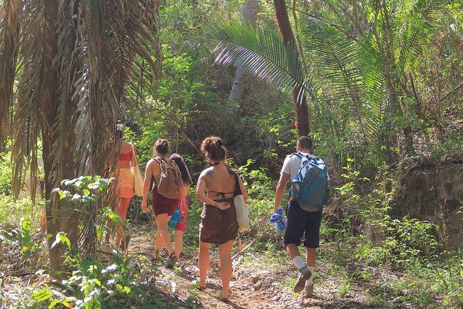 Sunset Hike to a secluded Beach + Mexican snack - Price and value: what $41.63 buys you in real terms