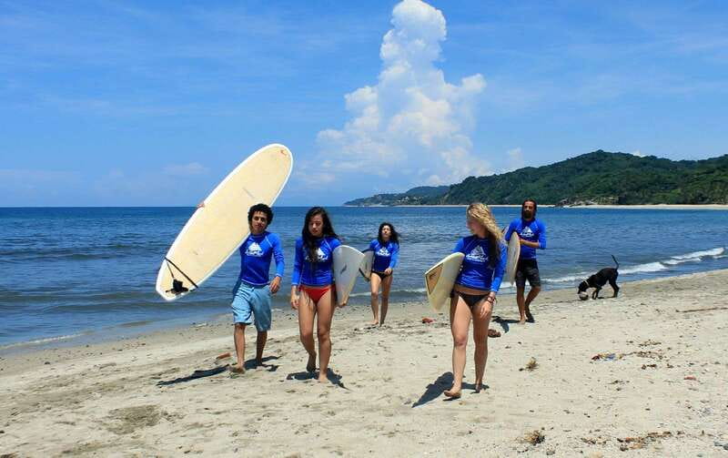 Surf Lesson in Sayulita's Beach - Why the sand-bottom beach break in Sayulita helps beginners