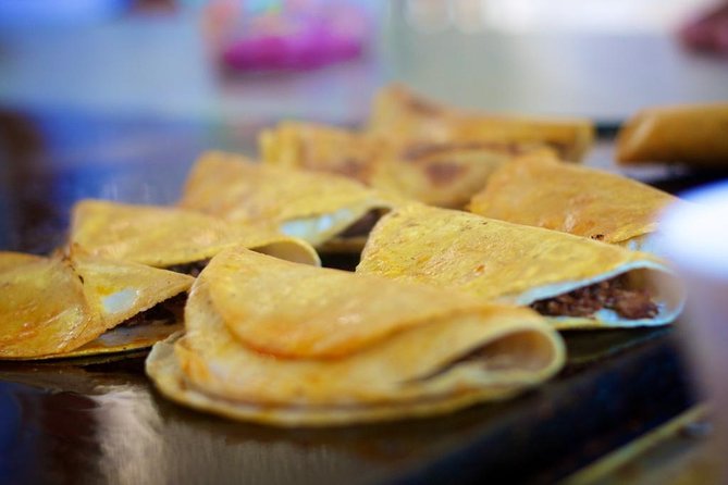 Taco Adventure Evening Food Tour with Vallarta Food Tours - The guide effect: what you can hope for from the people leading the walk