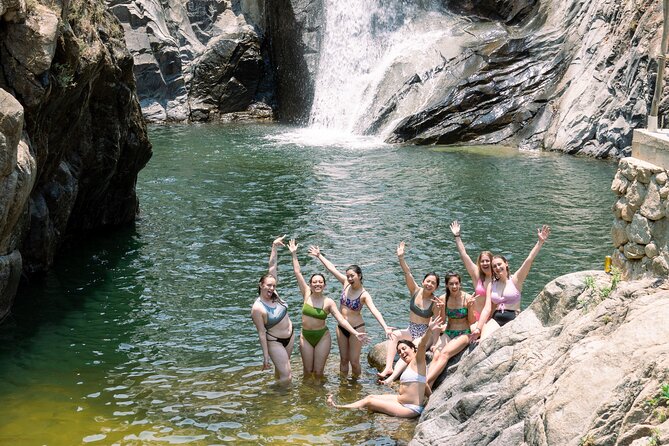 Waterfall in the jungle of Puerto Vallarta - The 9:30am meet-up and the easy start in Zona Romántica