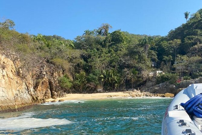 Yelapa Escape & Snorkeling in Puerto Vallarta by Speedboat - Yelapa arrival: colorful village feel and waterfall time